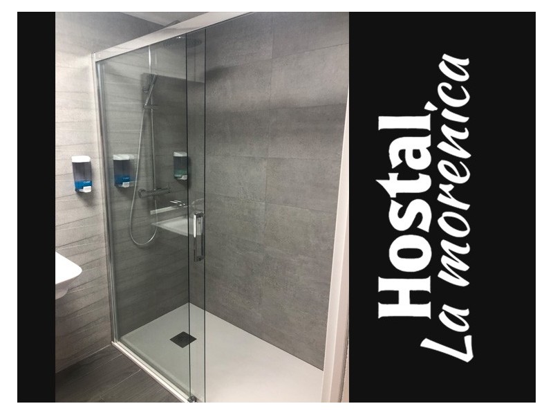 Habitación Adaptada | Hostal La Morenica | Villena